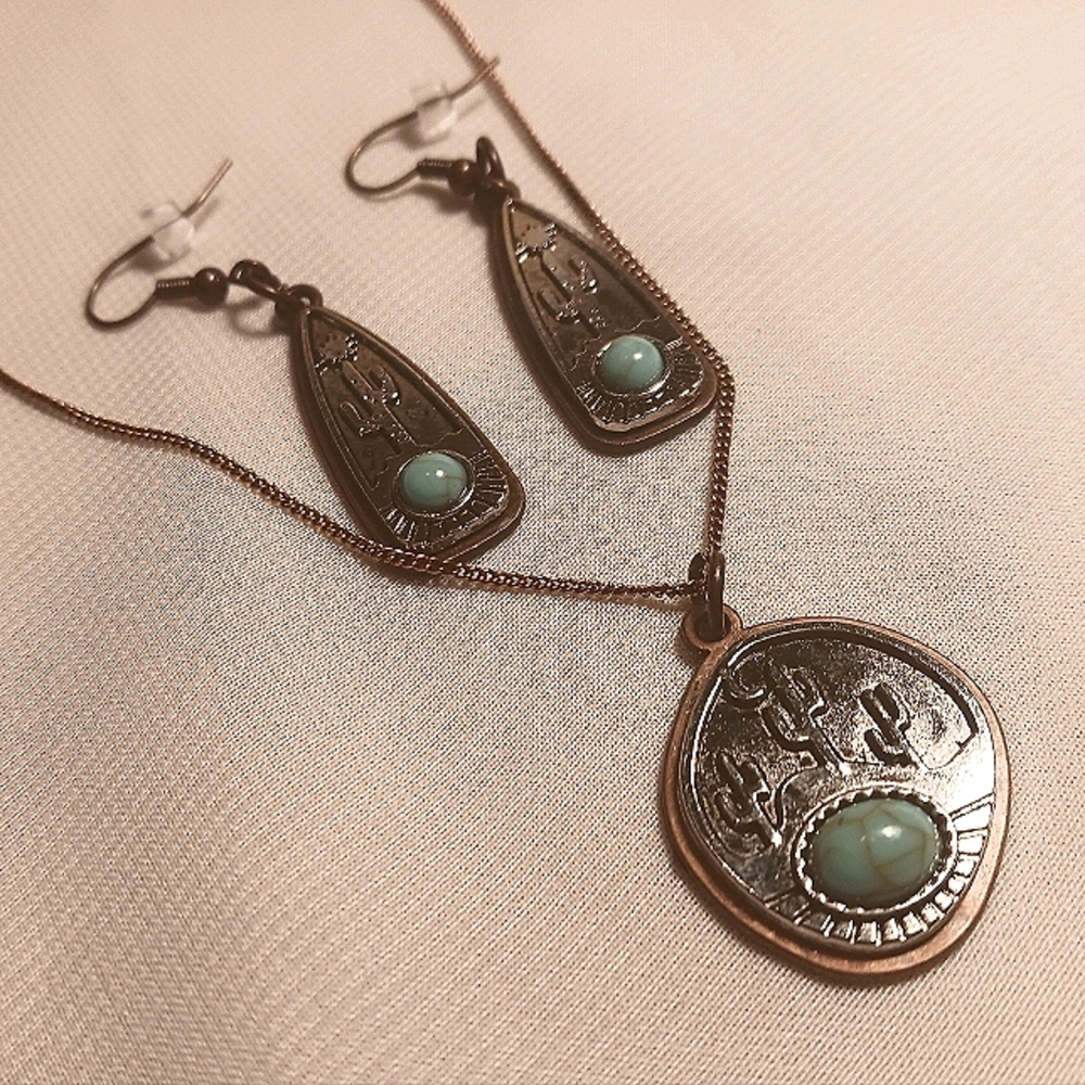 Necklace Earring Set 🌵